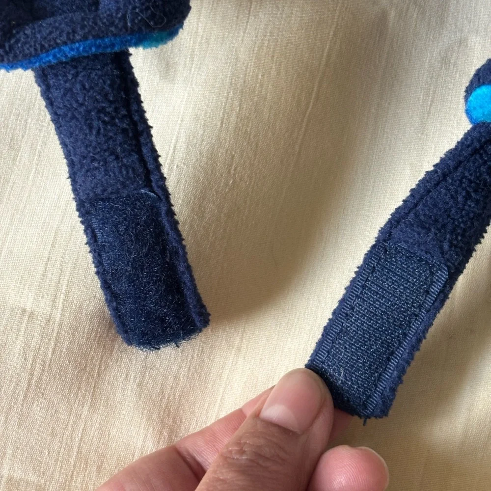 Crazy 8 Navy/Blue Fleece Cap Hat size 2T - 3T winter hat